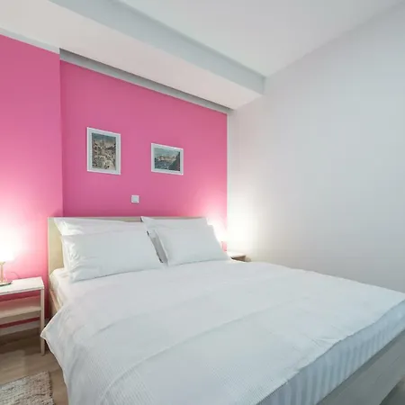 Monidul Apartment